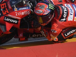 Bagnaia Top Banget Bisa Atasi Serangan Marquez Si Raja Aragon