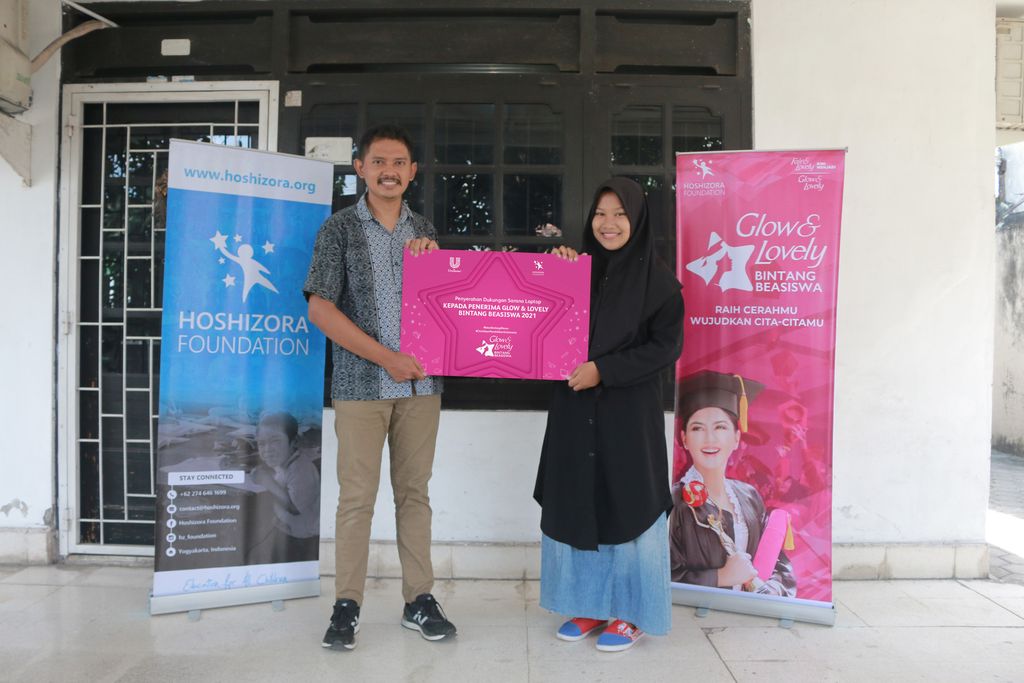 Glow & Lovely Bintang Beasiswa