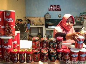 Harga Cabe Anjlok Kelompok Petani Wanita Ini Olah Cabe Jadi Abon dan Sambal Harga Cabe Anjlok Kelompok Petani Wanita Ini Olah Cabe Jadi Abon dan Sambal