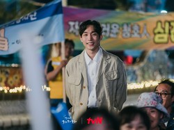 Kenalan sama Lee Sang Yi, Rival Kim Seon Ho di Hometown Cha-Cha-Cha