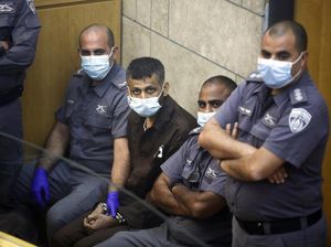 Kabur dari Penjara, 4 Tahanan Palestina Ditangkap Israel Kabur dari Penjara, 4 Tahanan Palestina Ditangkap Israel