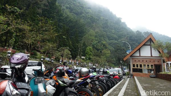 Foto: Kaliurang Diserbu Wisatawan