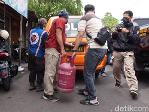 Ini Penyebab Ledakan Keras yang Rusak Sebuah Rumah di Kota Mojokerto Ini Penyebab Ledakan Keras yang Rusak Sebuah Rumah di Kota Mojokerto