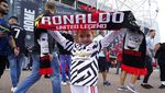 Lihat Lagi Semringahnya Ronaldo Kembali Merumput di Old Trafford
