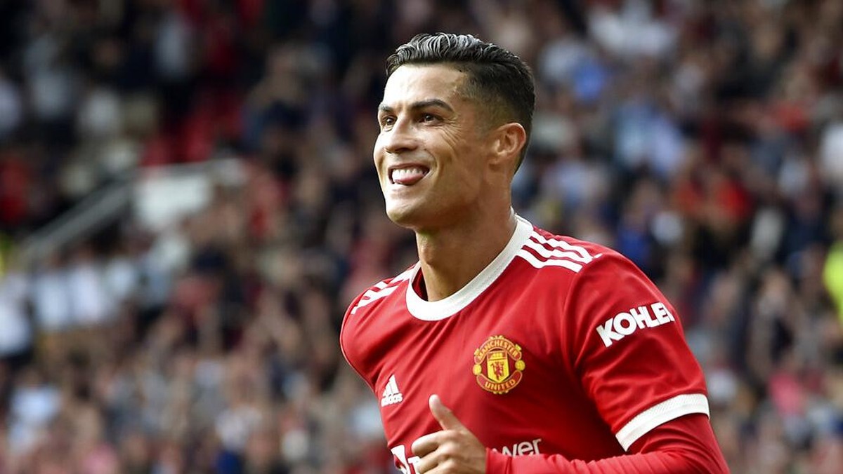 Cristiano Ronaldo berkostum Manchester United lagi. (Foto: AP Photo)
