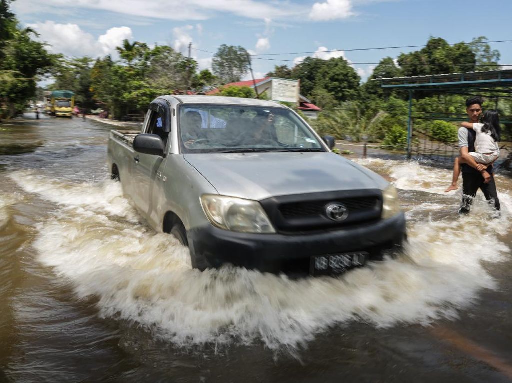 7 Kecamatan di Katingan Kalteng Banjir, Tinggi Air Meningkat