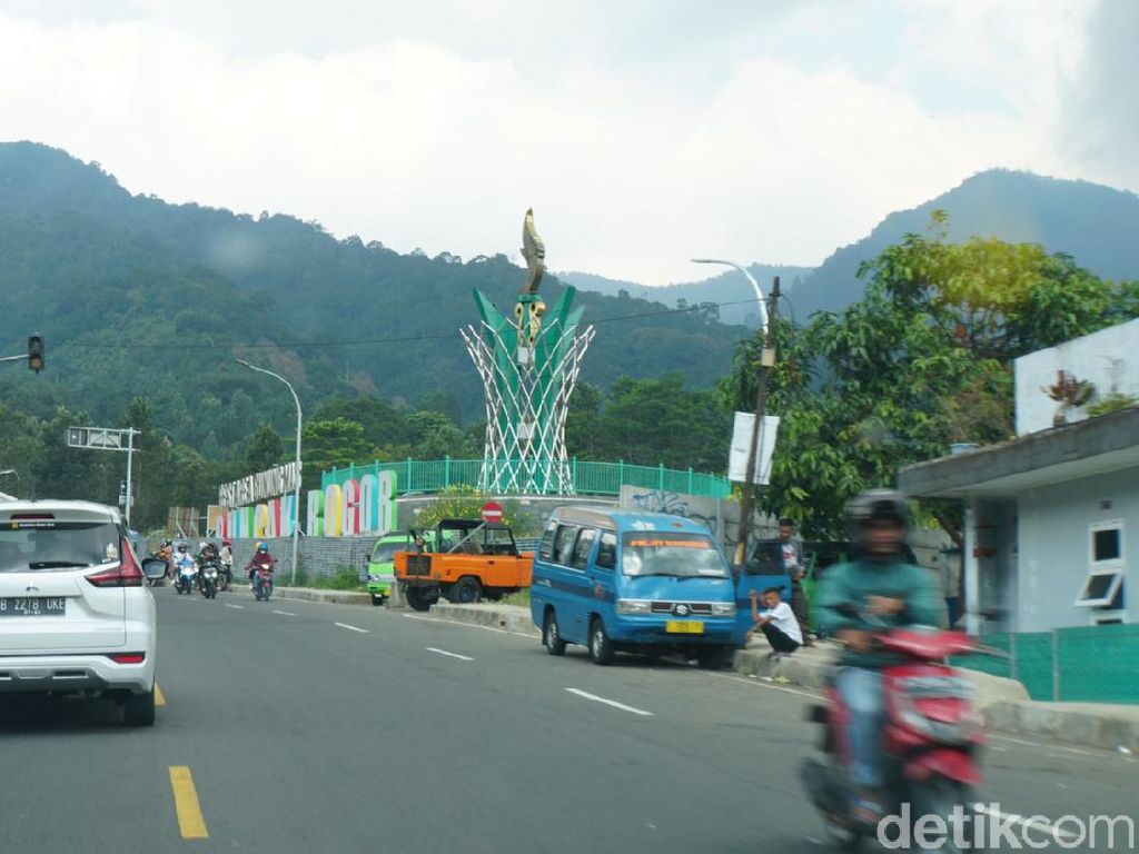 Rest Area Puncak yang Dijagokan Bakal Setop Getok Harga Rest Area Puncak yang Dijagokan Bakal Setop Getok Harga