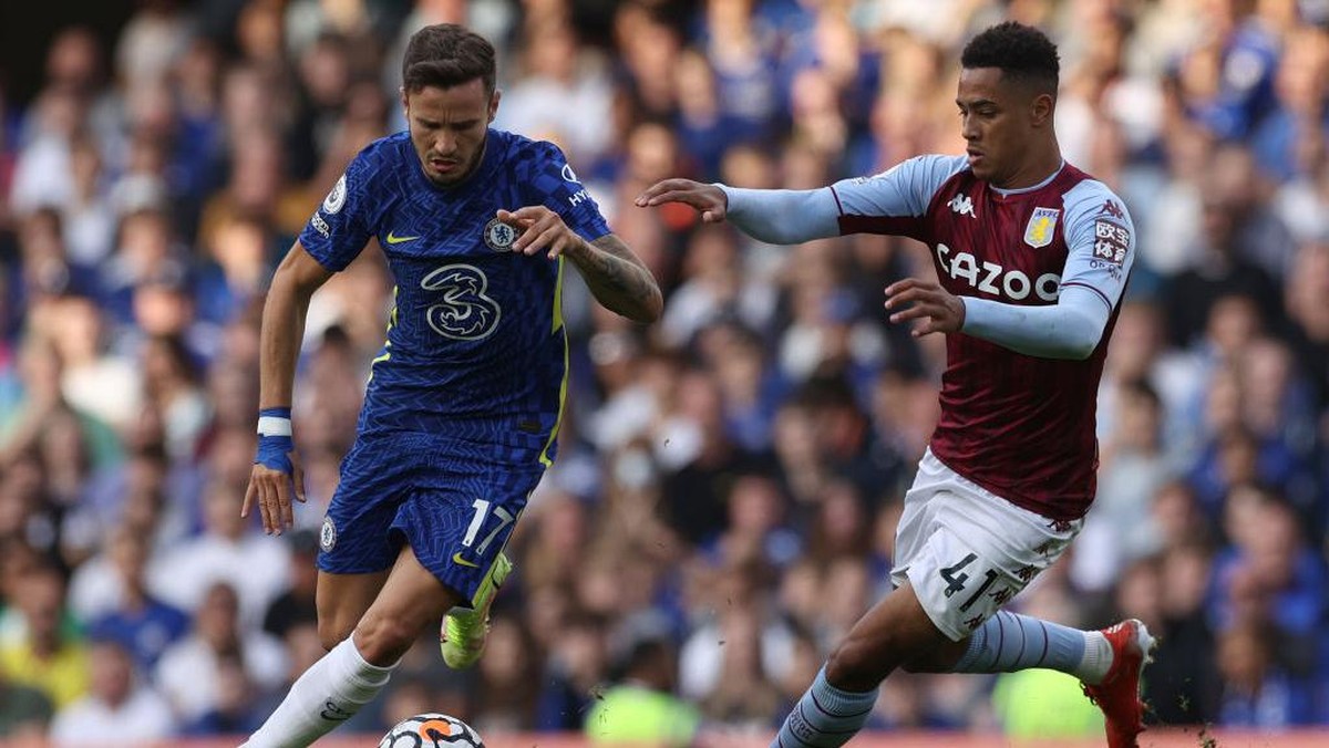 Saul Niguez hanya main satu babak di laga Chelsea vs Aston Villa (Foto: Getty Images/Eddie Keogh)