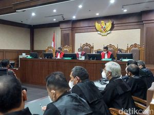 Hakim Ketua di Sidang AKP Robin Ternyata Pengadil Kasus Teror Novel Baswedan Hakim Ketua di Sidang AKP Robin Ternyata Pengadil Kasus Teror Novel Baswedan