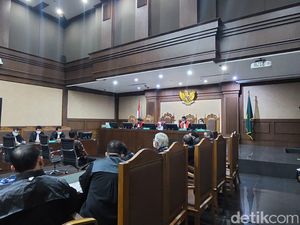 AKP Robin Mengaku Khilaf Tipu Syahrial tapi Bantah soal Duit Azis Syamsuddin AKP Robin Mengaku Khilaf Tipu Syahrial tapi Bantah soal Duit Azis Syamsuddin
