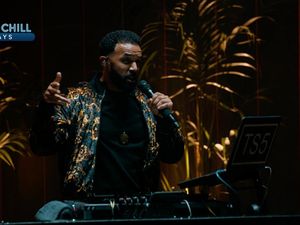 Nge-DJ dari London, Craig David Ajak Pesta di Mola Chill Fridays Nge-DJ dari London, Craig David Ajak Pesta di Mola Chill Fridays