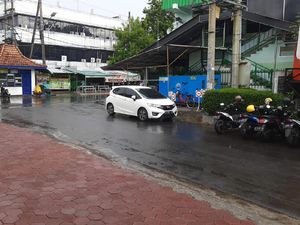 Potensi Hujan hingga Cuaca Buruk Landa Jawa Timur, Simak Detailnya