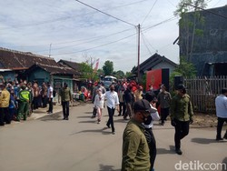 Pantau Vaksinasi Door to Door di Klaten, Jokowi: Saya Ingin Pastikan