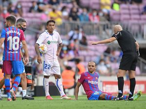 Braithwaite Operasi Lutut, Penyerang Barcelona Makin Tipis