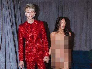 Conor McGregor Ribut dengan Pacar Megan Fox di VMAs Conor McGregor Ribut dengan Pacar Megan Fox di VMAs
