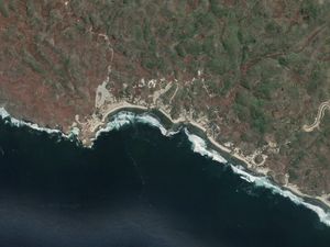 Laut Selatan Jawa Bercahaya Bukan karena Nyi Roro Kidul, Ini Penjelasan Ilmiahnya Laut Selatan Jawa Bercahaya Bukan karena Nyi Roro Kidul, Ini Penjelasan Ilmiahnya