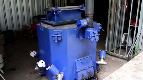 Pemkot Bandung Kembangkan Mesin Pengolah Sampah dari Jepang