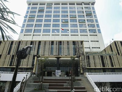 Dirombak Erick Thohir, Ini Progres Terbaru Renovasi Gedung Sarinah