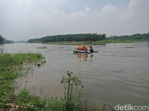 Pencari Ikan Hilang Tenggelam di Sungai Brantas Jombang