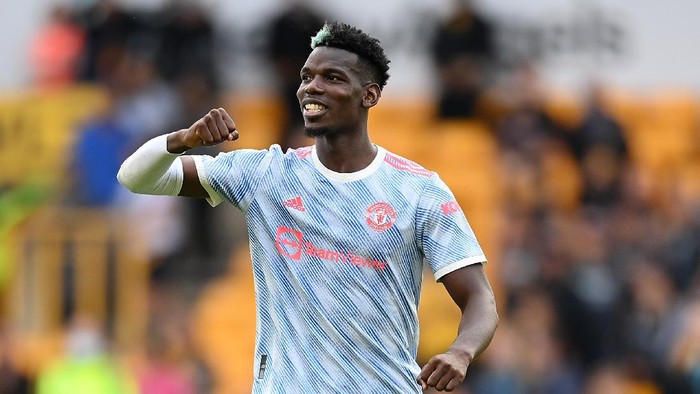 WOLVERHAMPTON, ENGLAND - AUGUST 29: Paul Pogba of Manchester United celebrates following the Premier League match between Wolverhampton Wanderers  and  Manchester United at Molineux on August 29, 2021 in Wolverhampton, England. (Photo by Michael Regan/Getty Images)