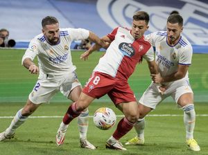 Real Madrid Nyerangnya Oke, tapi Bertahannya...