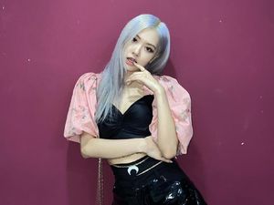8 Foto Rose BLACKPINK yang Diberi Gelar Idol KPop Pemilik Tubuh Sempurna 8 Foto Rose BLACKPINK yang Diberi Gelar Idol KPop Pemilik Tubuh Sempurna