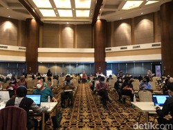 Vaksinasi RI Lewati Target WHO, Masyarakat Tetap Diminta Patuh Prokes