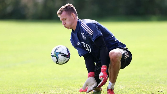 STUTTGART, GERMANY - SEPTEMBER 07: Bernd Leno makes a save during a Germany training session at ADM-Sportpark on September 07, 2021 in Stuttgart, Germany. (Photo by Alex Grimm/Getty Images)