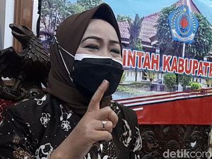 PPKM di Brebes Kembali Naik Level 4, Bupati Jelaskan Sebabnya PPKM di Brebes Kembali Naik Level 4, Bupati Jelaskan Sebabnya