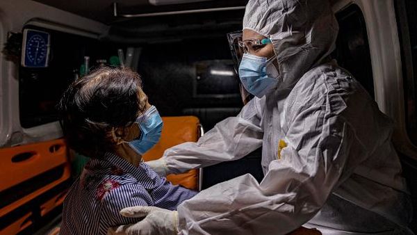 Corona Ngegas di Filipina, Ancaman Krisis Nakes di Depan Mata