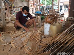 Curhat Perajin Miniatur Kapal: Ekspor Sedang Loyo