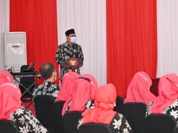 Gus Ipul Kawal Ketat Pekerja Migran yang Pulang ke Kota Pasuruan