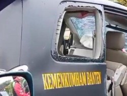 Kecelakaan di Tangerang, Mobil Dinas Kemenkumham Kanwil Banten Ringsek