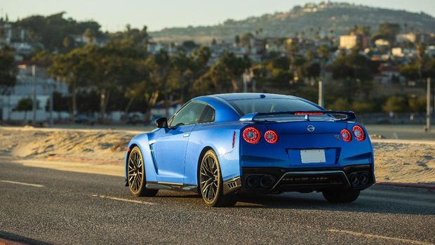Nissan GT-R R35 2021.