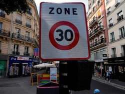 Paris Tarik Rem, Kecepatan Jalanan Dibatasi 30 Km/Jam