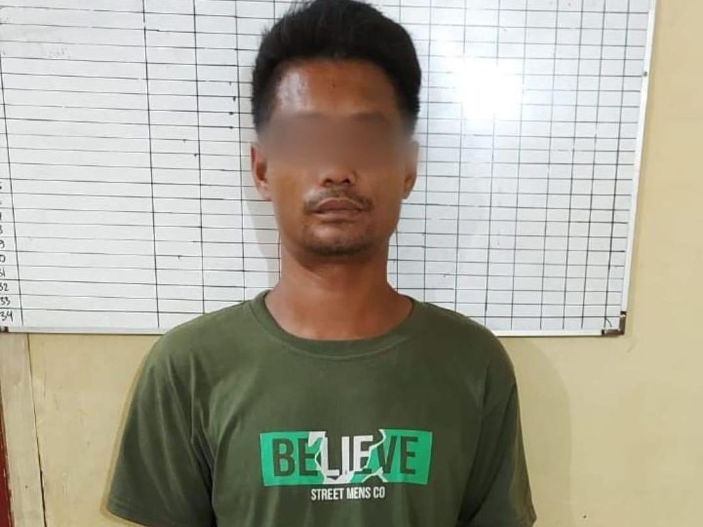 Viral Pungli Warga Hendak Lewat Jembatan Rusak, Preman di Sumut Ditangkap Viral Pungli Warga Hendak Lewat Jembatan Rusak, Preman di Sumut Ditangkap