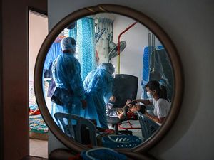 Satgas IDI Singgung Ribuan Nakes di Singapura Resign: Lelah Fisik dan Mental