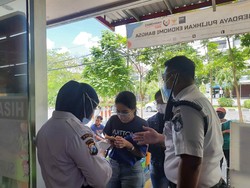 Keluhan Pelanggan Saat Tak Bisa Masuk Supermarket karena PeduliLindungi