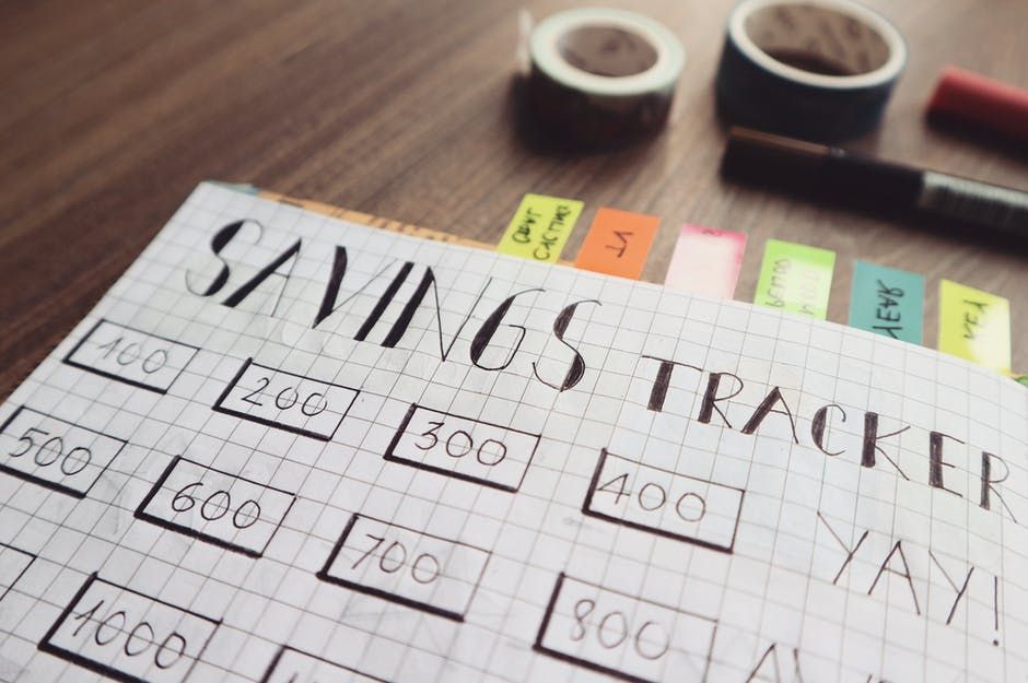 Financial Management Tips for Freelancers to Stay Safe / photo : pexels.com/BichTran
