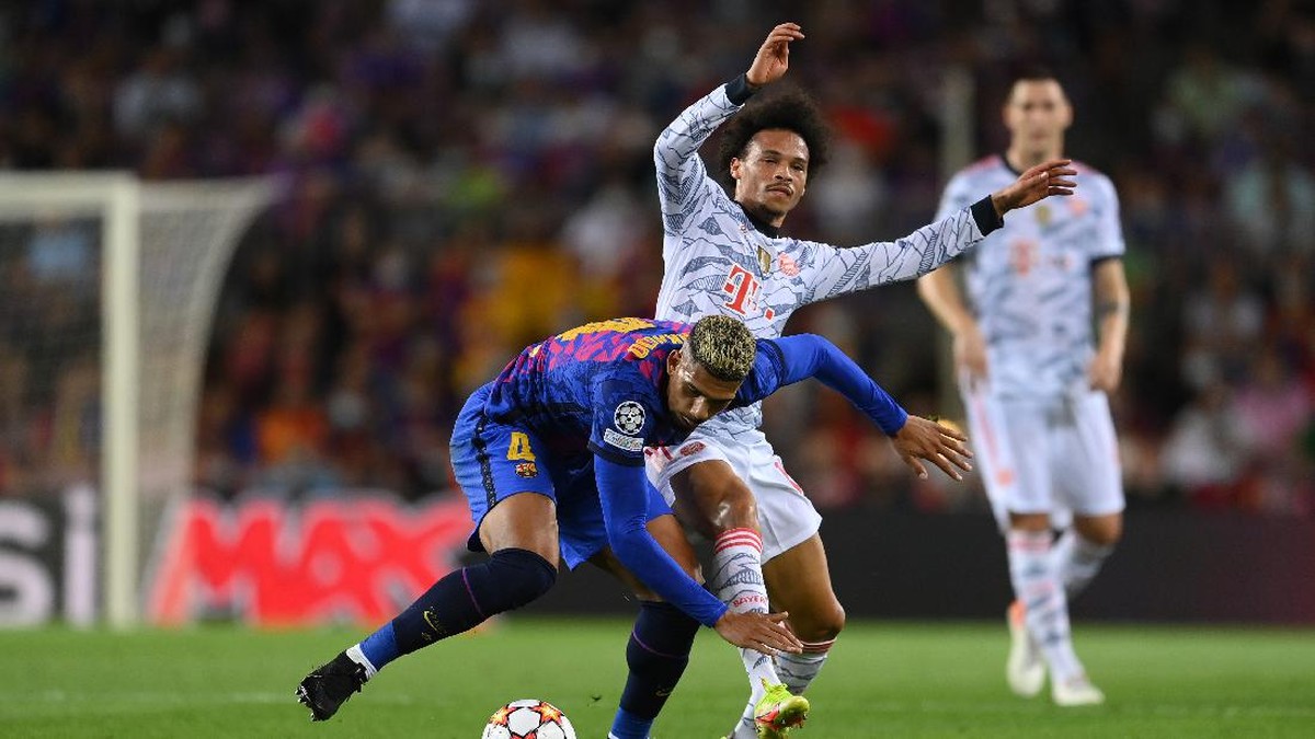 Barcelona vs Bayern Munich di babak pertama. (Foto: Getty Images/David Ramos)