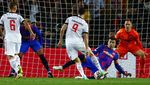 Bayern Tumbangkan Barcelona di Camp Nou