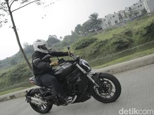 Tes Handling Benelli 502c: Berat tapi Lincah Tes Handling Benelli 502c: Berat tapi Lincah