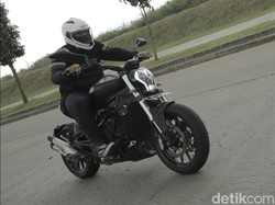 Tes Performa Benelli 502c: Suaranya Galak, Tenaganya Kalem