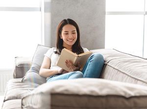 Mengenal Biblioterapi, Terapi Membaca Buku untuk Jaga Kesehatan Mental Mengenal Biblioterapi, Terapi Membaca Buku untuk Jaga Kesehatan Mental