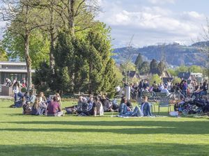 Tren Baru Liburan di Swiss, Pilih Lama Menetap daripada Pindah-pindah