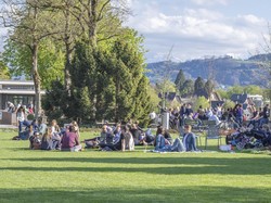 Tren Baru Liburan di Swiss, Pilih Lama Menetap daripada Pindah-pindah