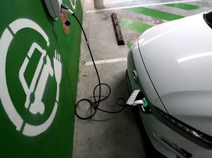 Lengkap! Aturan Baru TKDN Motor dan Mobil Listrik, 2030 Wajib 80%