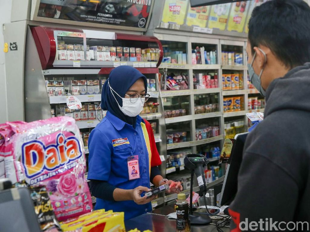 Viral! Tebus Murah di Minimarket Disebut Haram