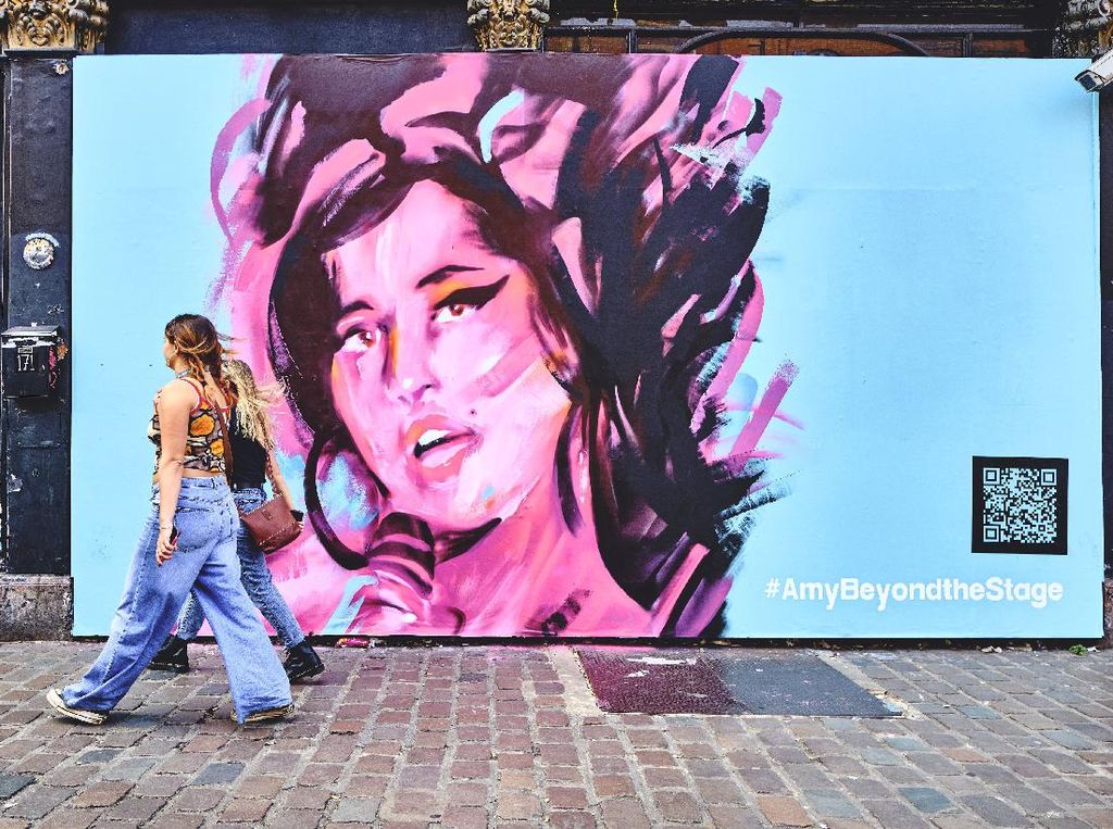 The Design Museum Gelar Pameran untuk Amy Winehouse