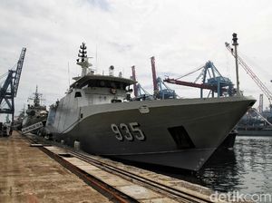 Perkenalkan KRI Pollux-935, Kapal Canggih Terbaru TNI AL Perkenalkan KRI Pollux-935, Kapal Canggih Terbaru TNI AL